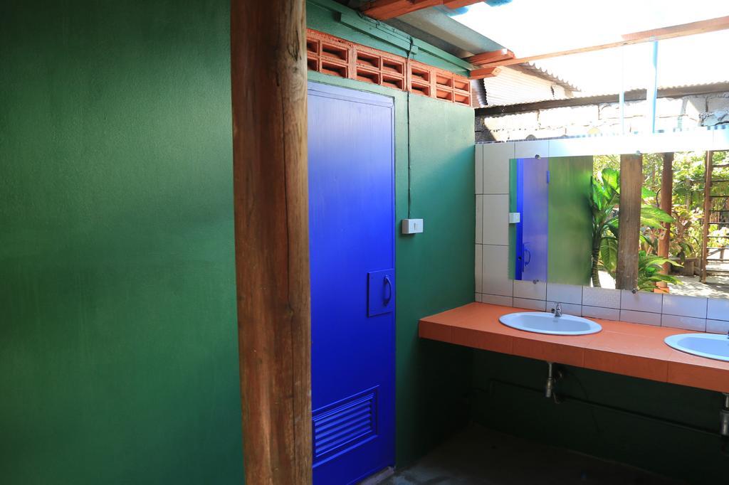 Siriwan Hostel Chiang Mai Extérieur photo