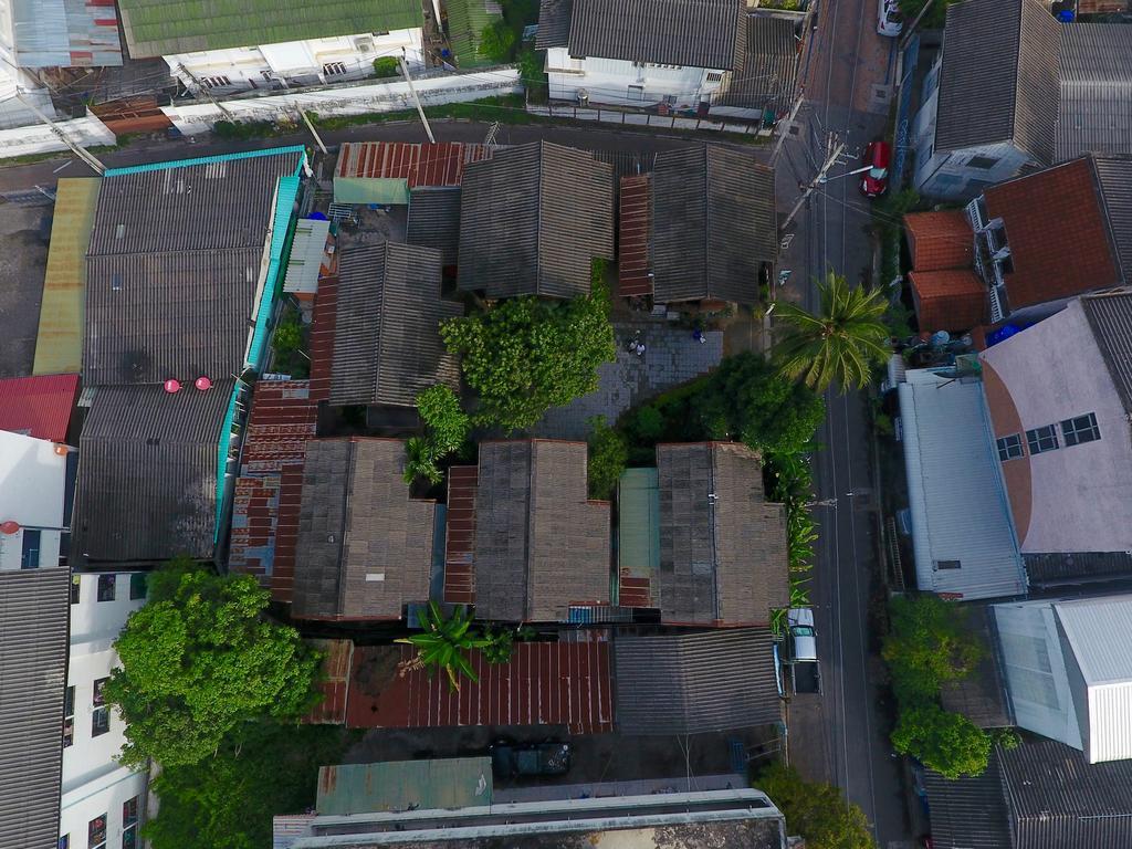 Siriwan Hostel Chiang Mai Extérieur photo
