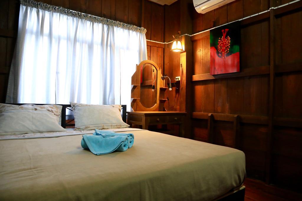 Siriwan Hostel Chiang Mai Extérieur photo