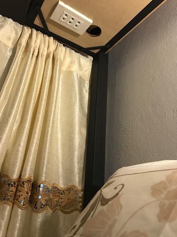 Siriwan Hostel Chiang Mai Extérieur photo